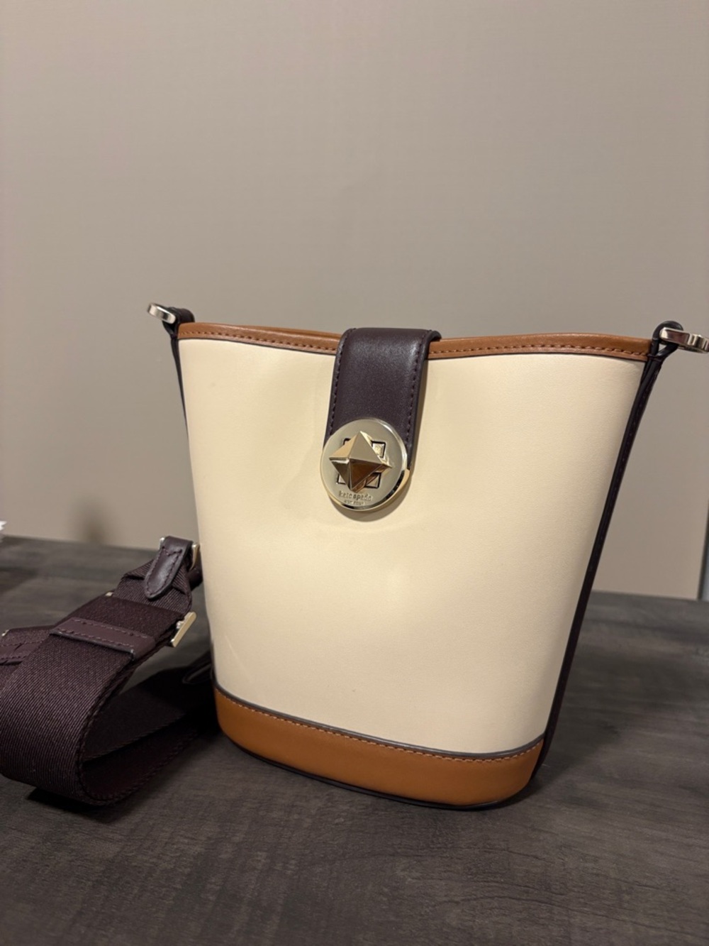 Kate Spade Cream and Brown Bucket Crossbody Bag